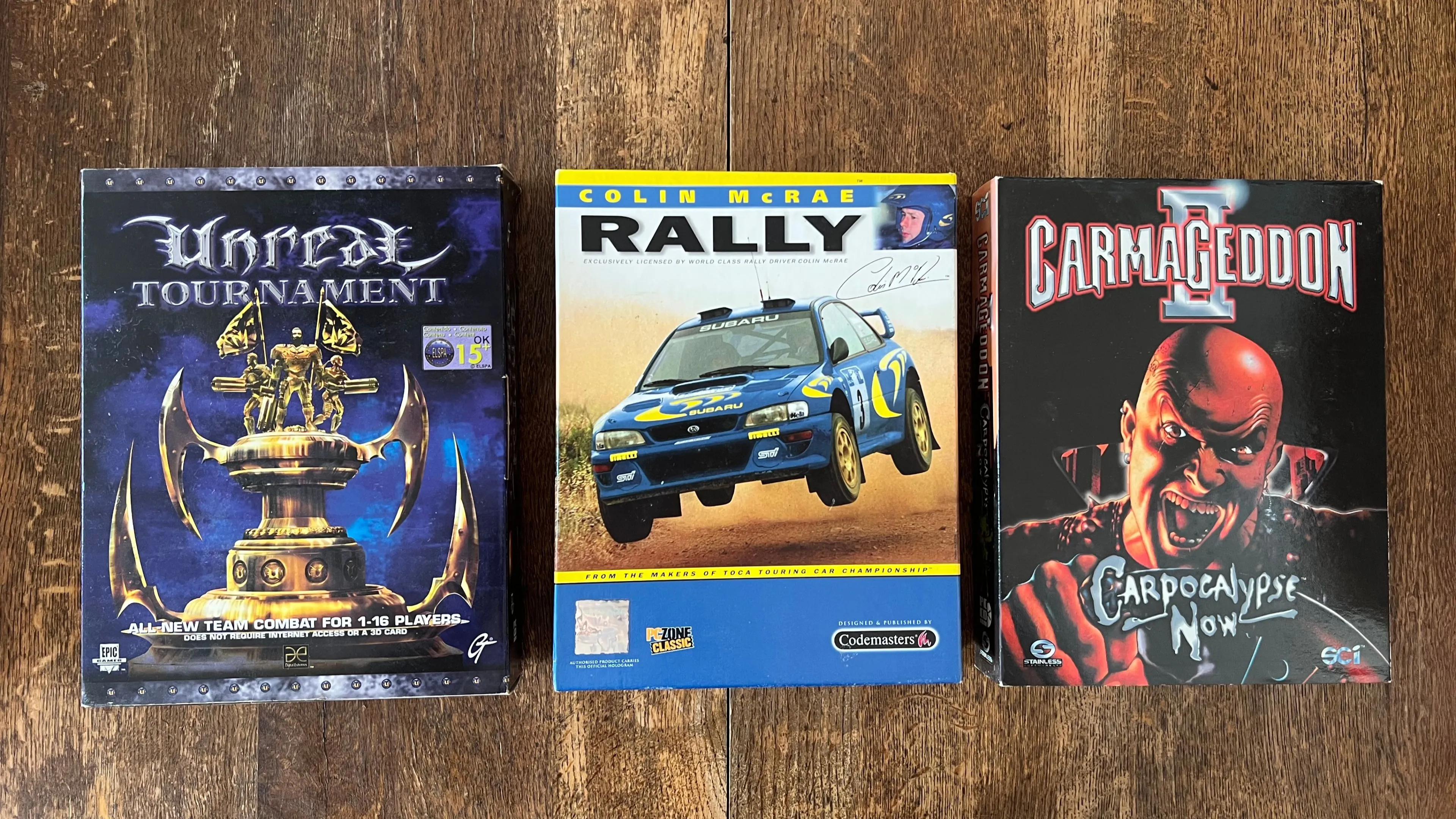 Bộ sưu tập các tựa game PC kinh điển được đóng gói trong hộp lớn