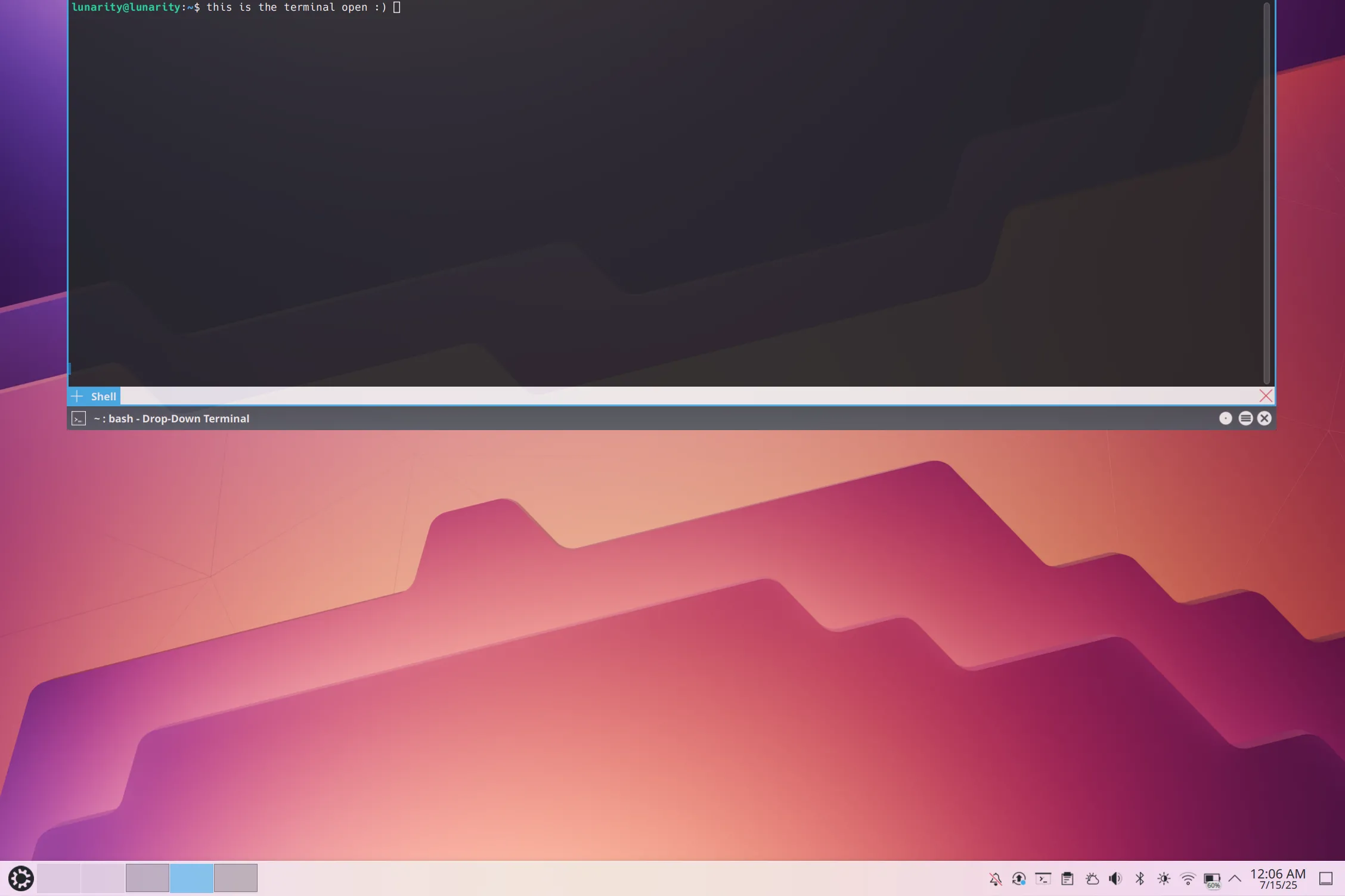 Giao diện Terminal Yakuake xổ xuống từ cạnh trên màn hình, tối ưu hóa truy cập nhanh lệnh trên Linux.