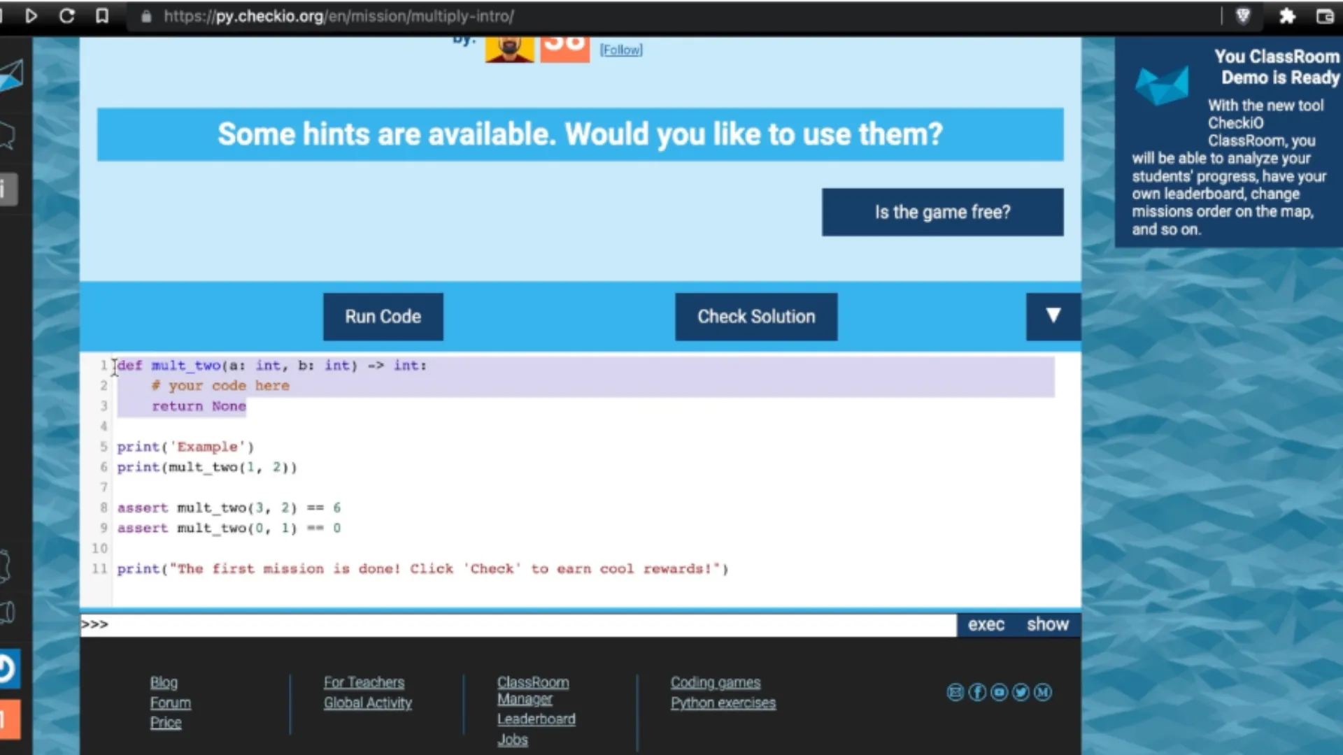Giao diện trò chơi CheckiO với trình chỉnh sửa mã Python và thử thách giải đố, hỗ trợ người học từ cơ bản đến trung cấp.