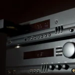 Hệ thống âm thanh Hi-Fi chuyên dụng, tượng trưng cho trải nghiệm âm thanh cao cấp trên PC.