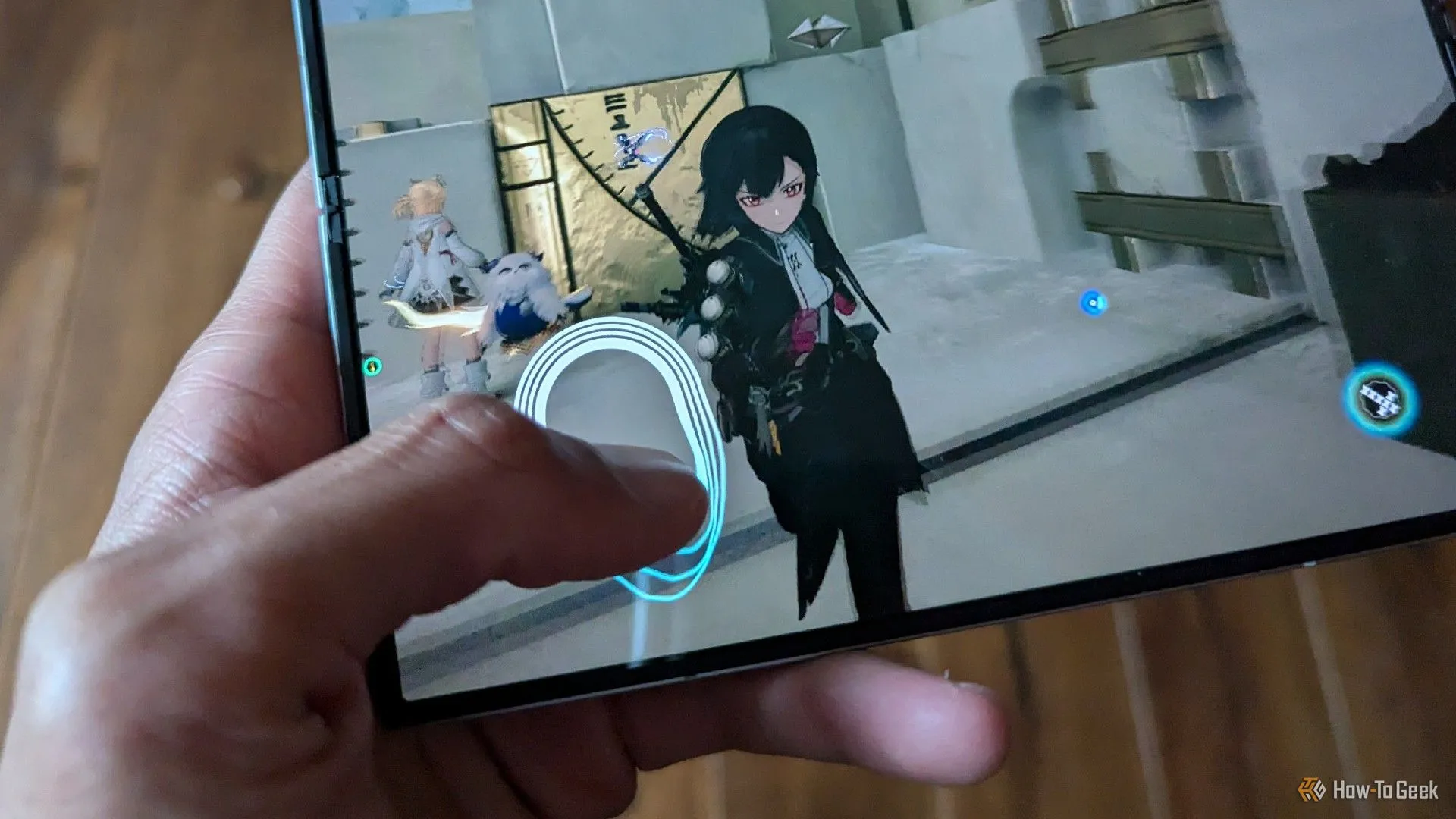 Hình ảnh game Ex Astris trên Galaxy Z Fold 6, minh họa vấn đề mất dữ liệu lưu game trên di động.