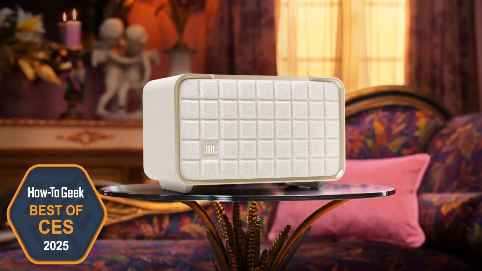 Loa Bluetooth JBL Authentics 200 màu trắng với thiết kế retro độc đáo.