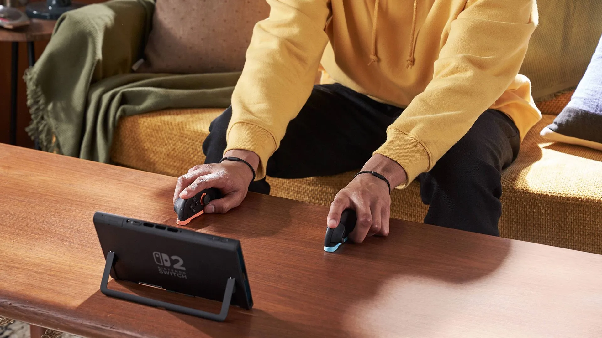Người chơi trải nghiệm Nintendo Switch 2 ở chế độ chuột đôi