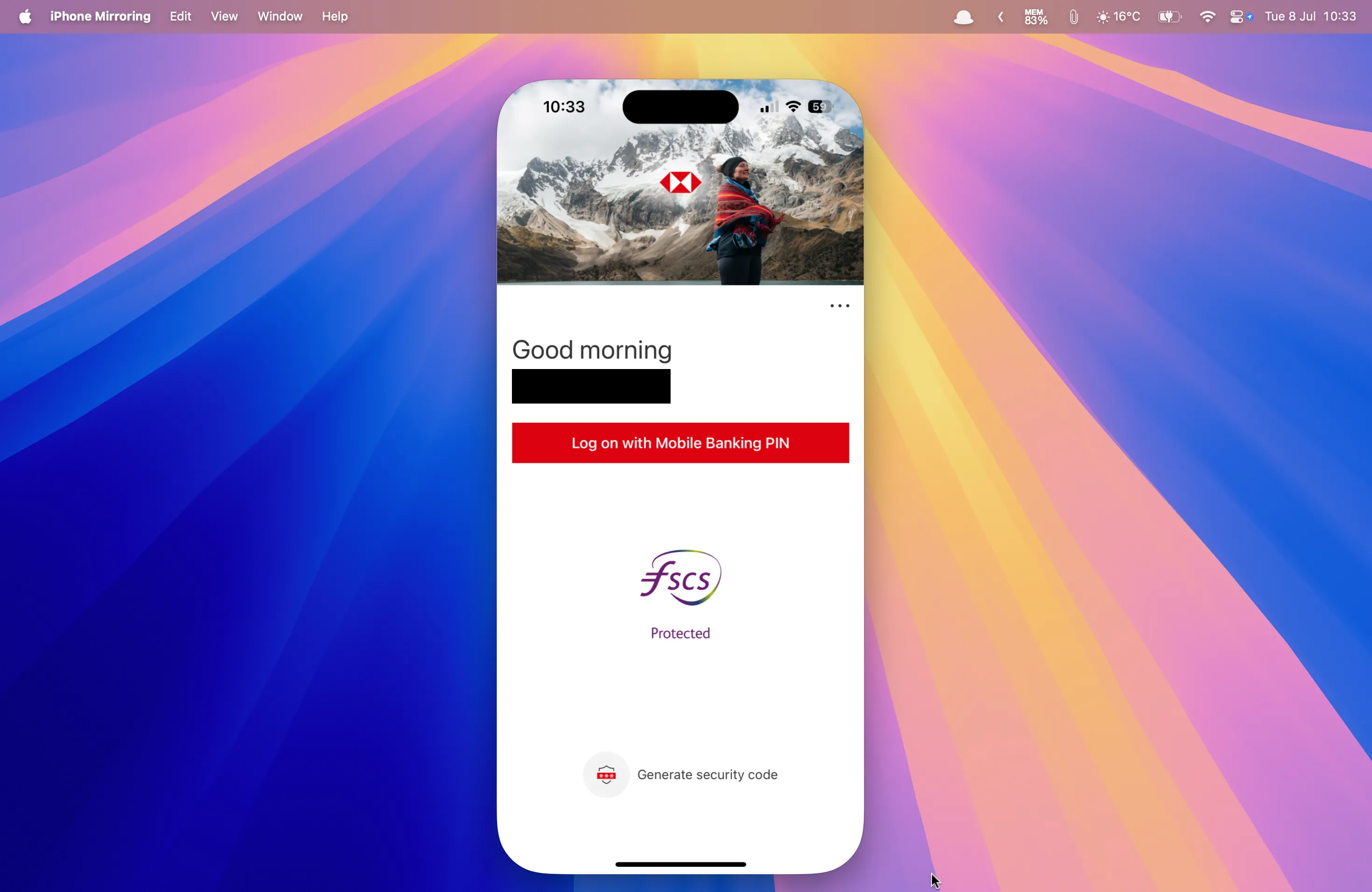 Ứng dụng ngân hàng HSBC chạy trên iPhone Mirroring, hiển thị trên màn hình Mac.