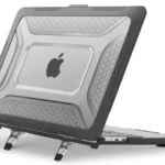 Vỏ bảo vệ cứng Mosiso màu xanh dương dành cho MacBook trên nền trắng.
