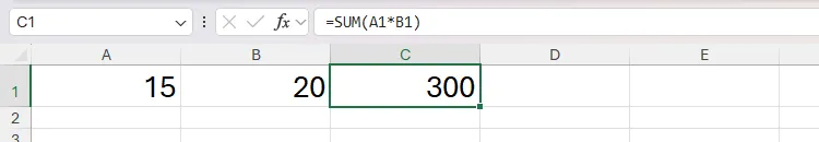 Bảng Excel sau khi chỉnh sửa công thức trong ô C1 để nhân giá trị của ô A1 và B1, sử dụng phím tắt F2.