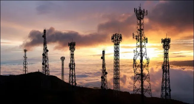 Các cột sóng di động, đối lập với Wi-Fi Calling giúp thiết lập cuộc gọi nhanh hơn không qua mạng di động