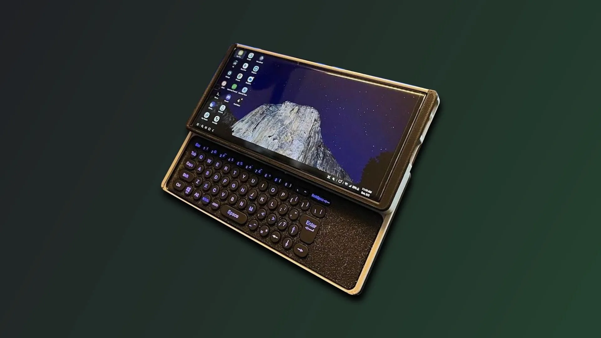 Điện thoại Samsung Galaxy Note 10+ với vỏ bàn phím in 3D