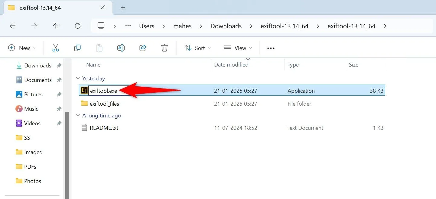 Đổi tên tệp exiftool(-k).exe thành exiftool.exe sau khi giải nén công cụ ExifTool