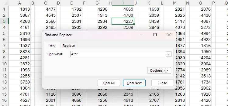 Hộp thoại 'Tìm và Thay thế' trong Excel với ký tự '4***' được nhập vào trường 'Tìm gì' để tìm kiếm.