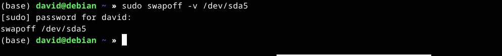 Kết quả lệnh swapoff trong terminal Linux