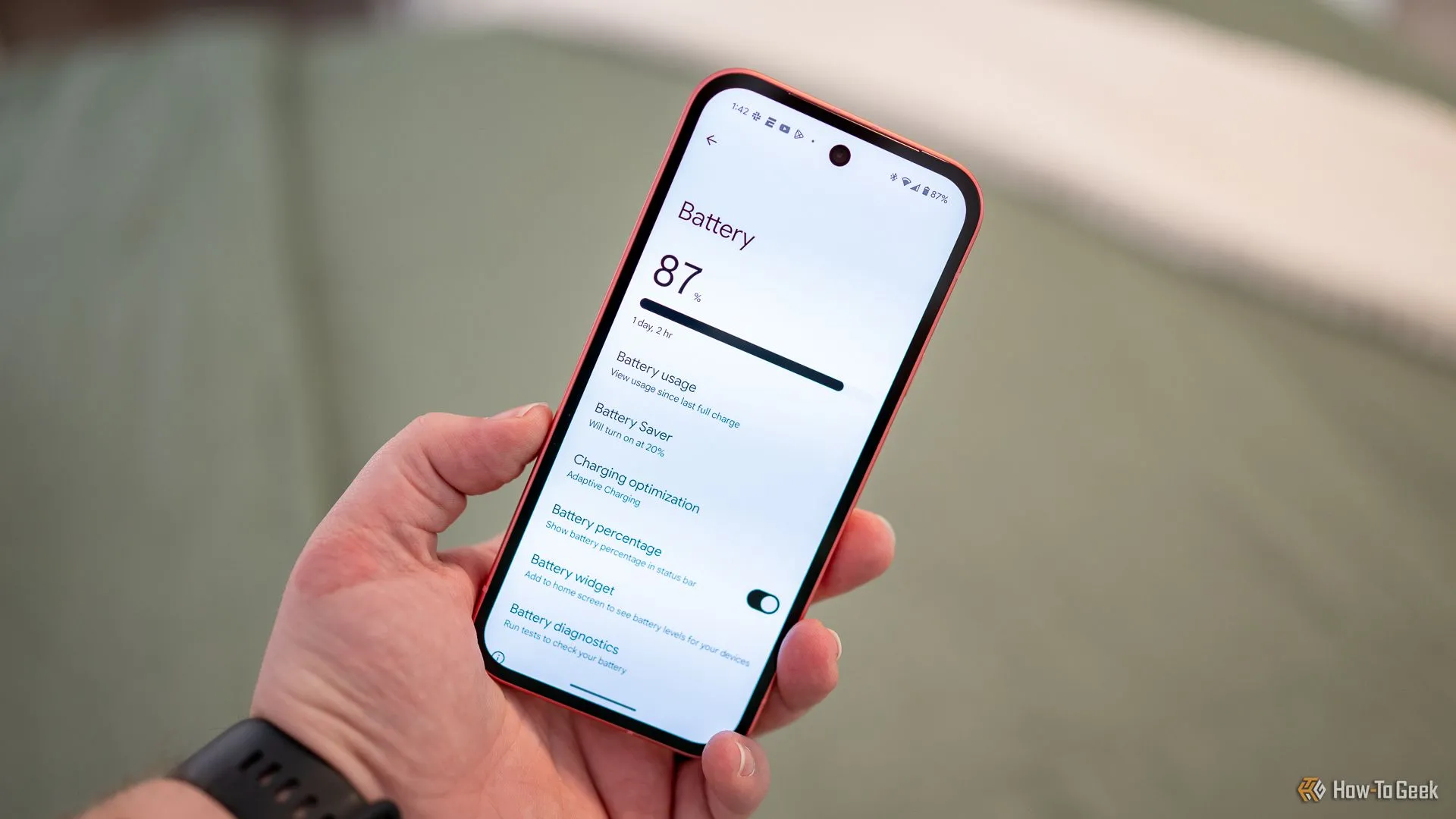 Màn hình cài đặt pin trên Google Pixel 9a hiển thị thông tin sử dụng, minh họa khả năng tối ưu phần mềm và thời lượng pin.