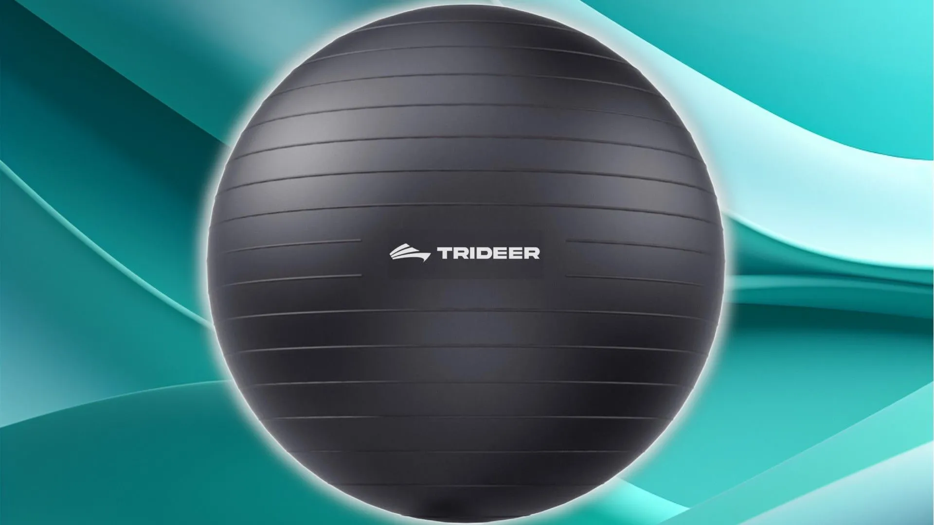 Một quả bóng tập thể dục Trider màu đen sẵn sàng để ngồi, gợi ý về giải pháp thay thế ghế làm việc truyền thống.