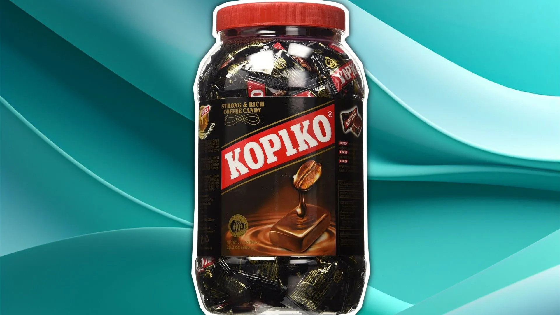 Một viên kẹo Kopiko với những viên kẹo nhỏ vị cà phê bên trong, biểu tượng cho nguồn năng lượng tức thì.