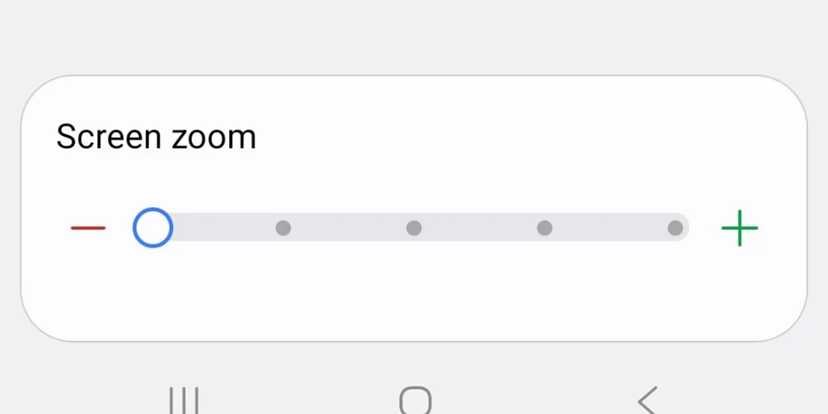 Thanh trượt điều chỉnh 'Độ phóng đại màn hình' trong cài đặt hiển thị One UI trên Galaxy S25