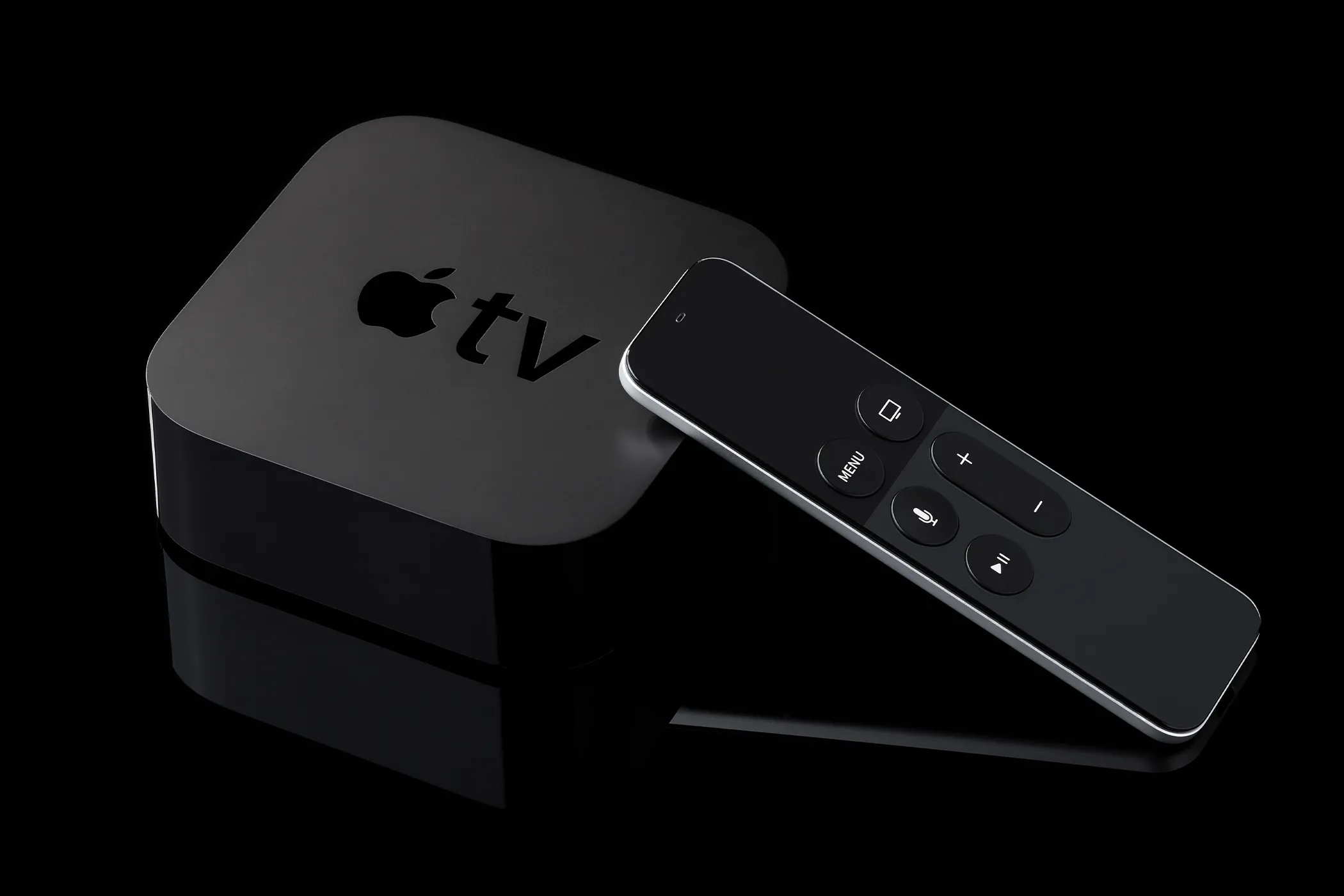 Thiết bị Apple TV đặt trên nền đen, minh họa tiềm năng phát triển công nghệ streaming game và giải trí tại gia của Apple.