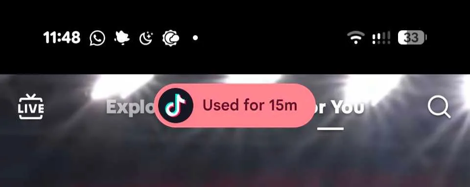 Image default