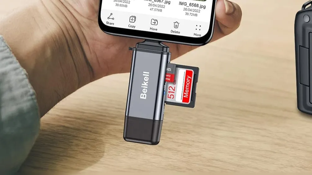 Đầu đọc thẻ nhớ Beikell SD Card Reader với cổng USB-A và USB-C tiện lợi cho nhiều thiết bị.