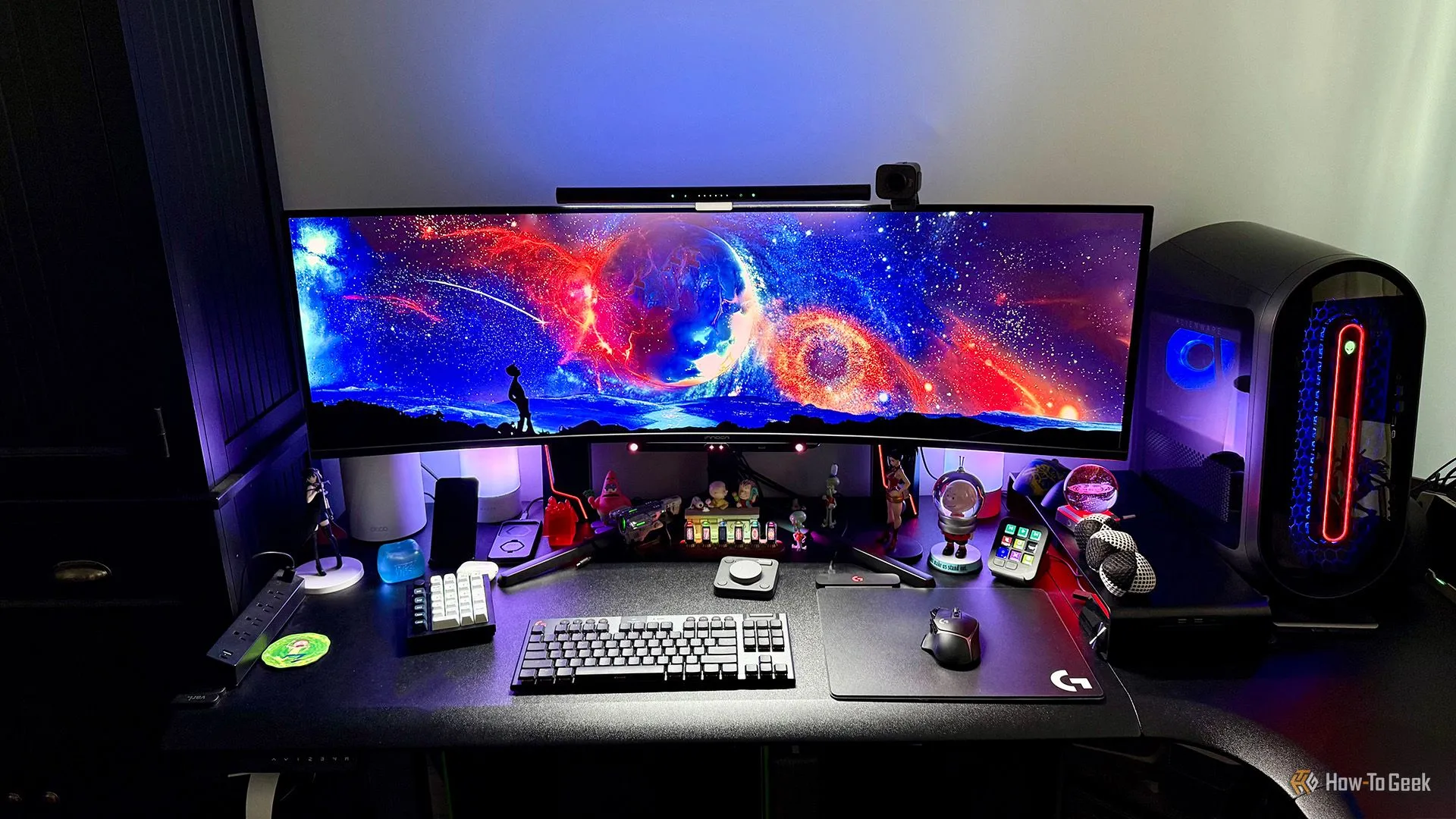 Image default