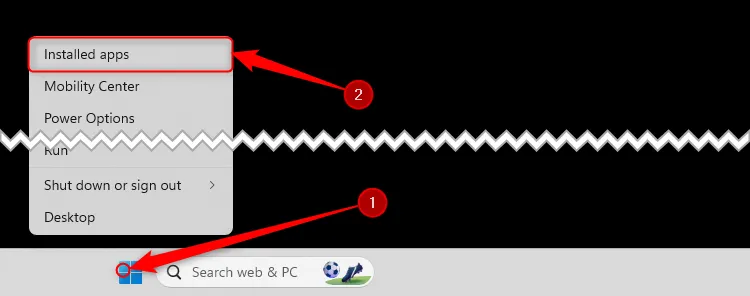 Menu chuột phải của Windows thông qua biểu tượng Windows trên thanh tác vụ được mở rộng, và &quot;Installed Apps&quot; được chọn