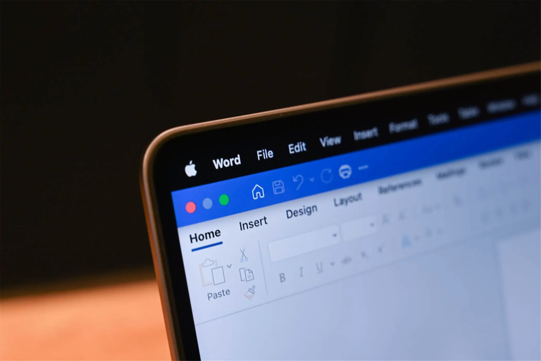 Microsoft Word đang mở trên hệ điều hành Mac